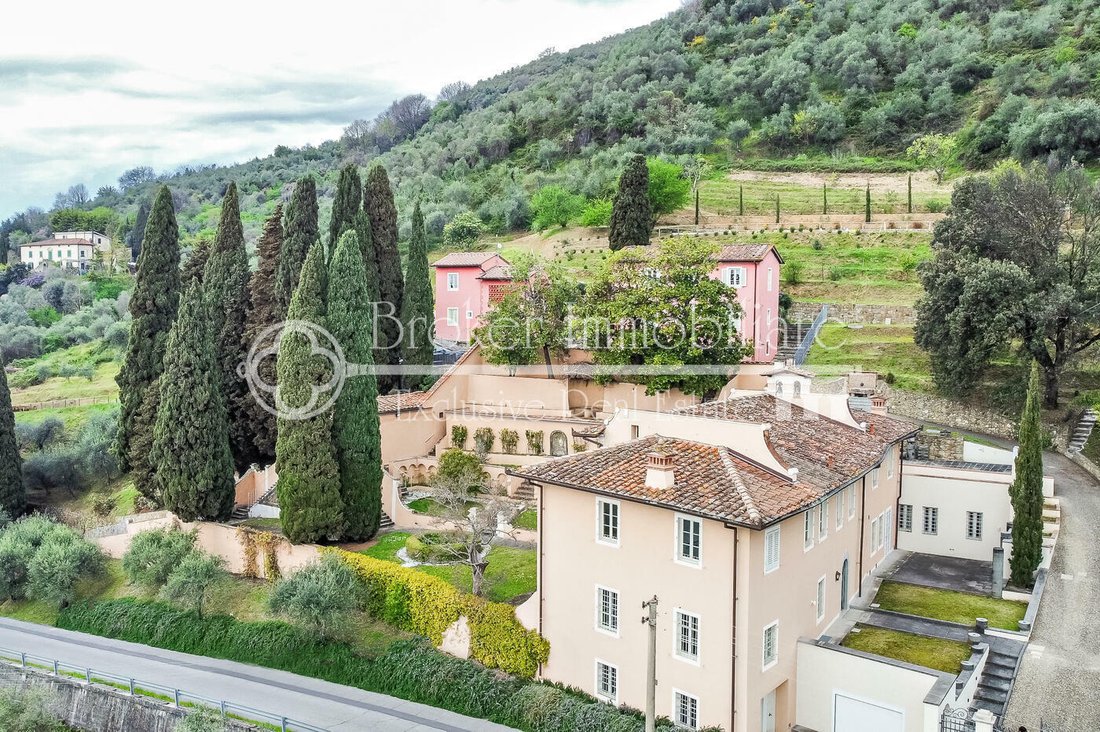 Villa in Center, Pescia, Tuscany 3 - 12756791