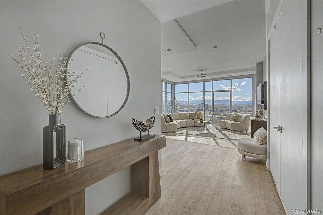 Condo in Denver, Colorado, United States 4 - 17689922