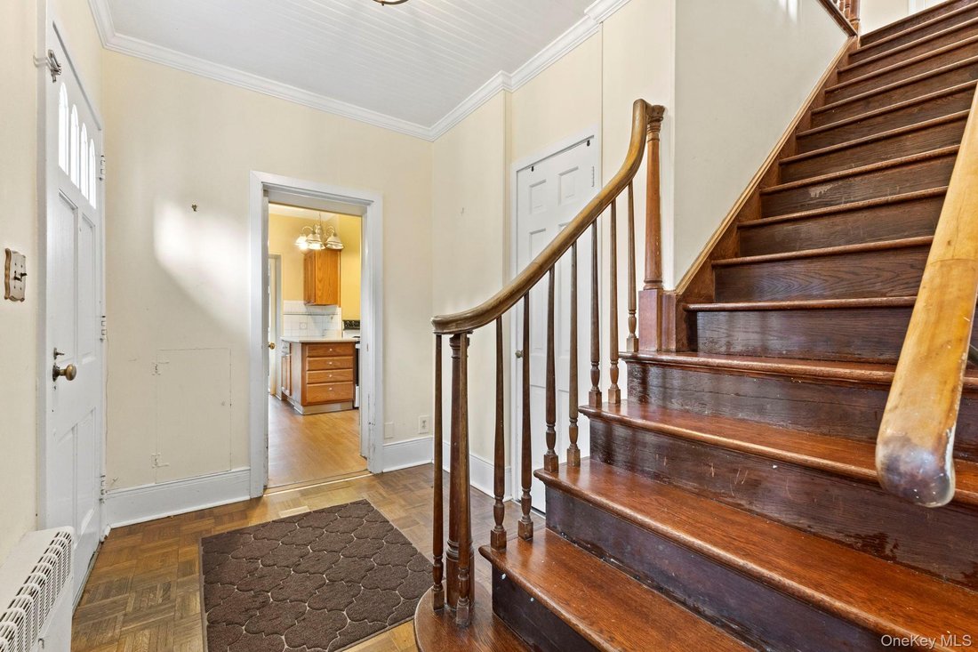 House in Thornwood, New York, United States 4 - 17689814