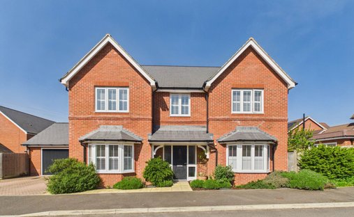 House in Aston Clinton, England 1