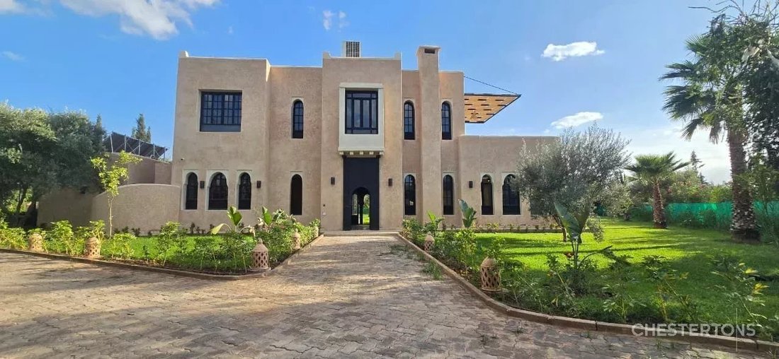 Villa in Annakhil, Marrakesh-Safi, Morocco 2 - 17690545