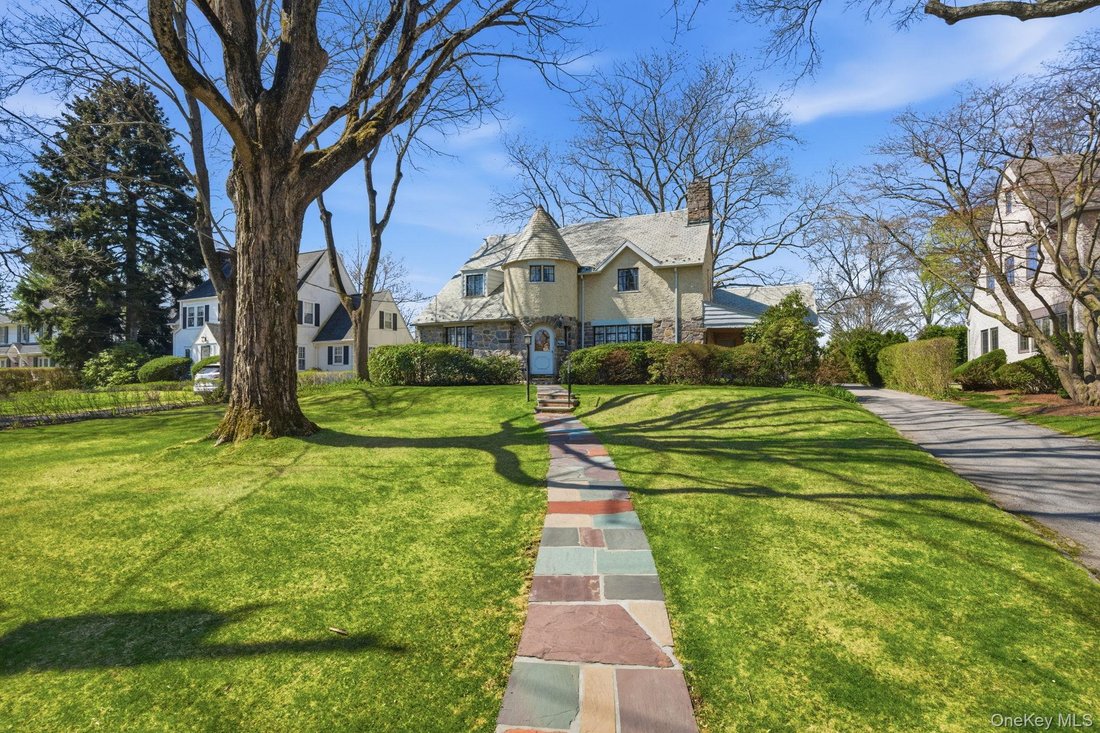 House in White Plains, New York, United States 2 - 17689797