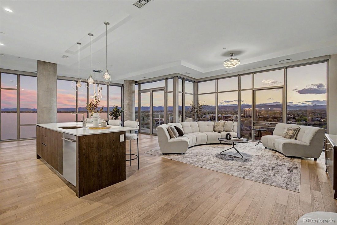 Condo in Denver, Colorado, United States 1 - 17689922