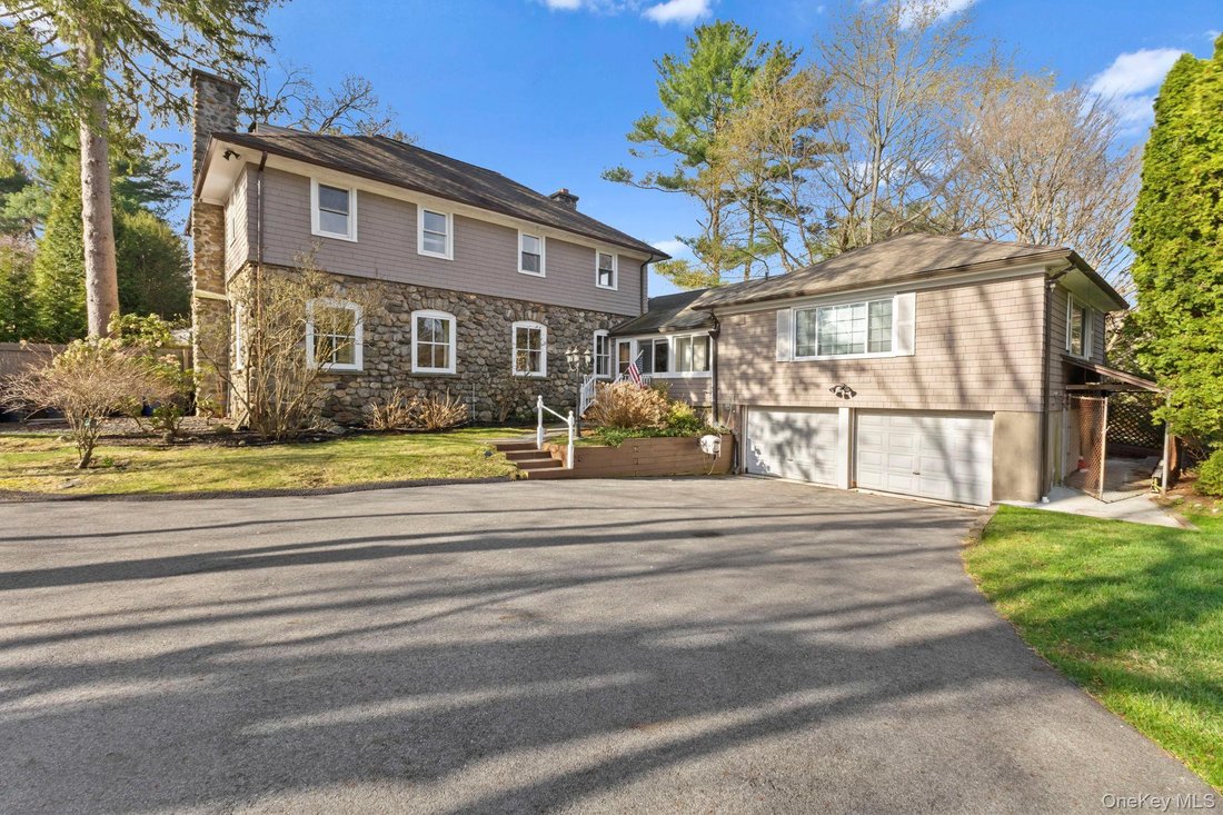 House in Thornwood, New York, United States 3 - 17689814