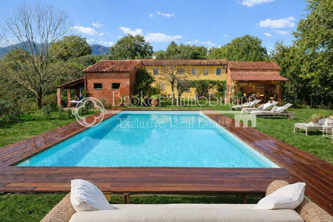 Villa a Centro, Capannori, Toscana 1 - 16679910