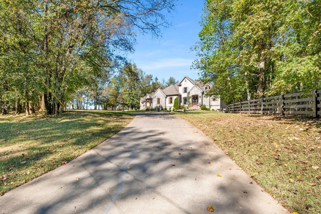 House in College Grove, Tennessee, United States 2 - 17690327