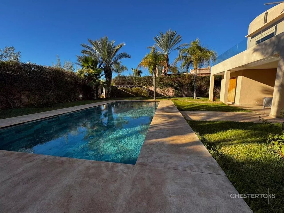 Villa in Annakhil, Marrakesh-Safi, Morocco 2 - 17690641