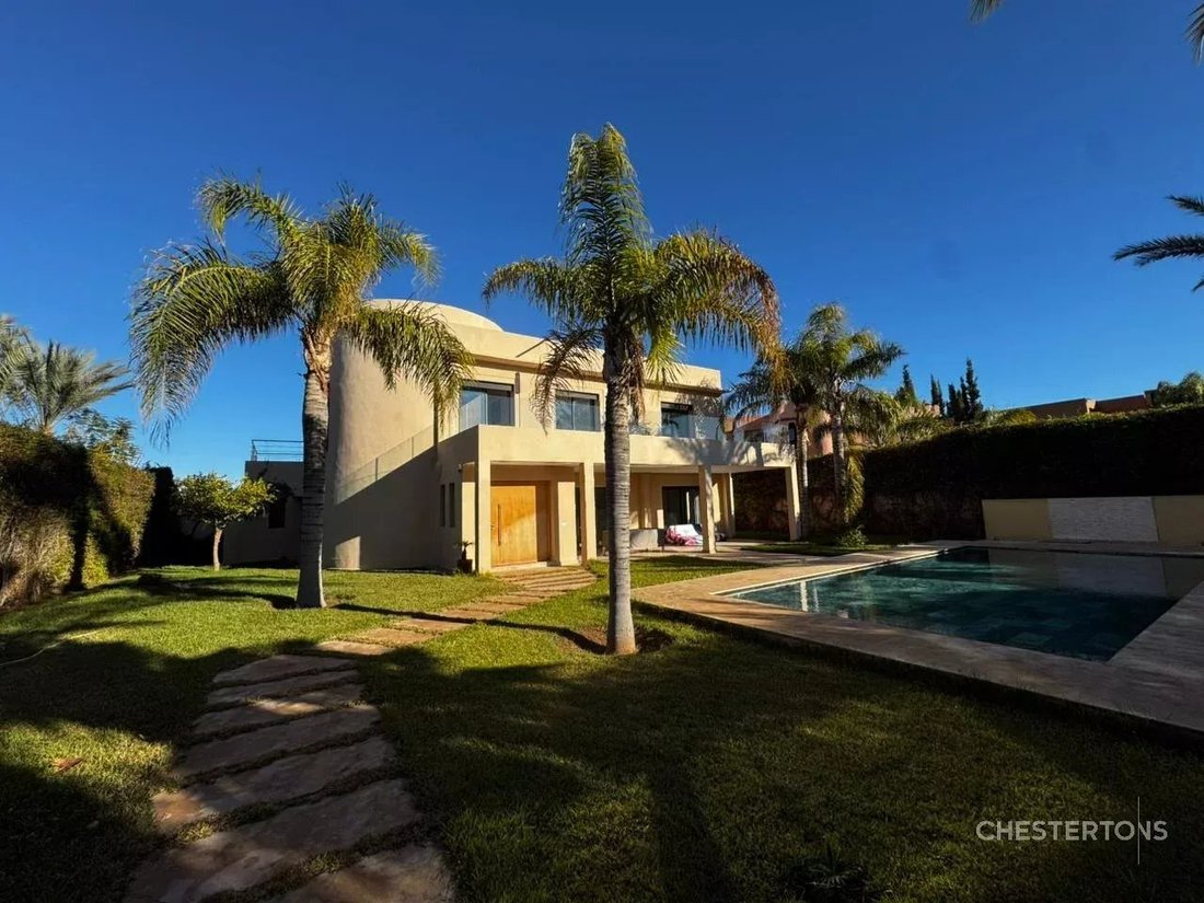 Villa in Annakhil, Marrakesh-Safi, Morocco 1 - 17690641