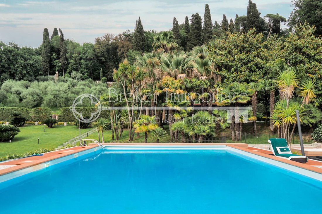 Villa in Center, Marina di Carrara, Tuscany 5 - 12324024