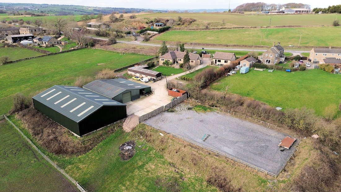 Bungalow in Penistone, England 1 - 17690450