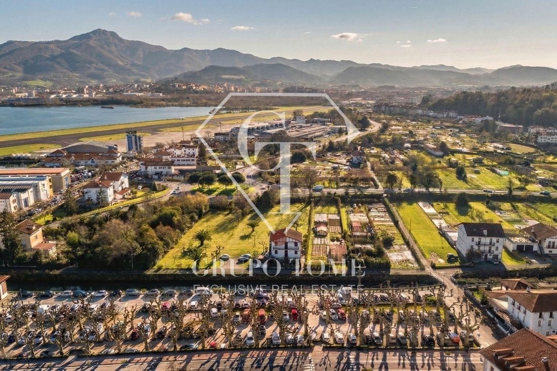 House in Hondarribia, Basque Country, Spain 1 - 17690218