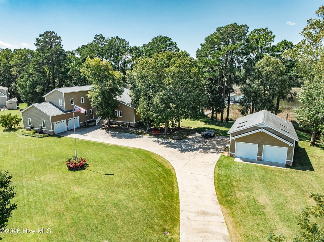 House in Belhaven, North Carolina, United States 1 - 17690333
