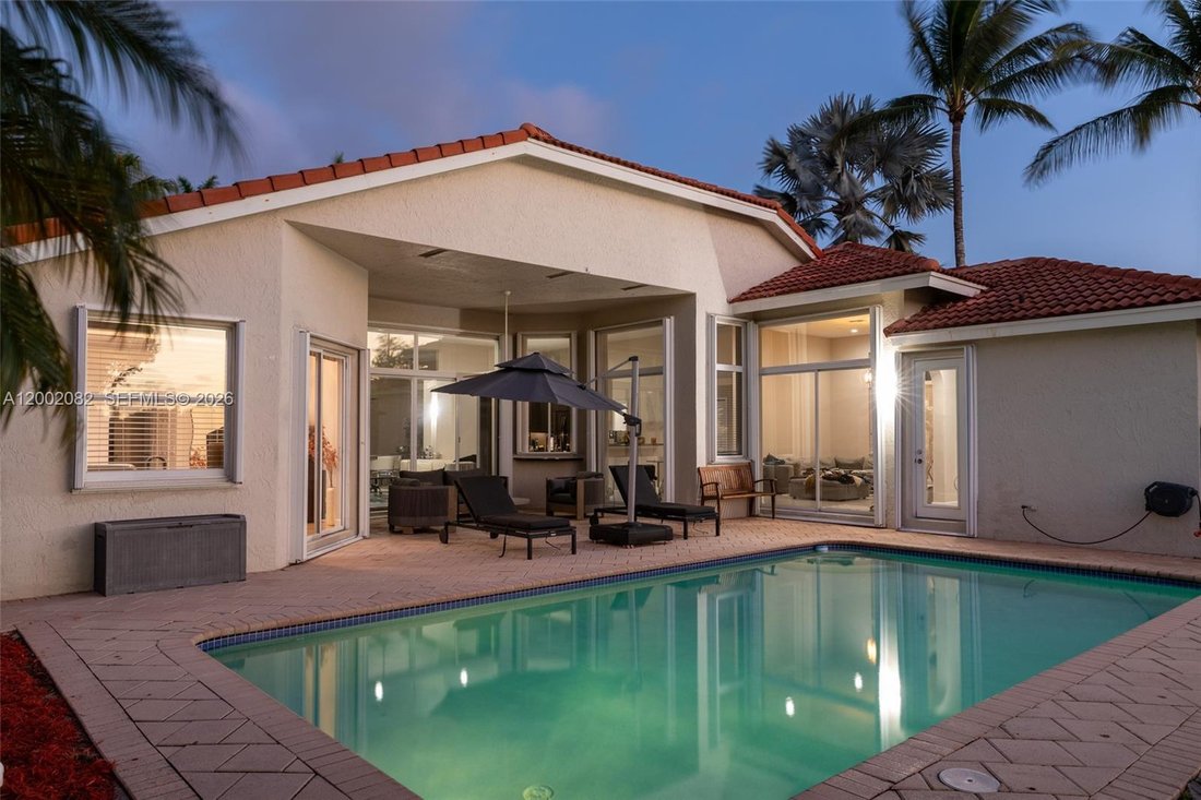 House in Weston, Florida, United States 4 - 17690299