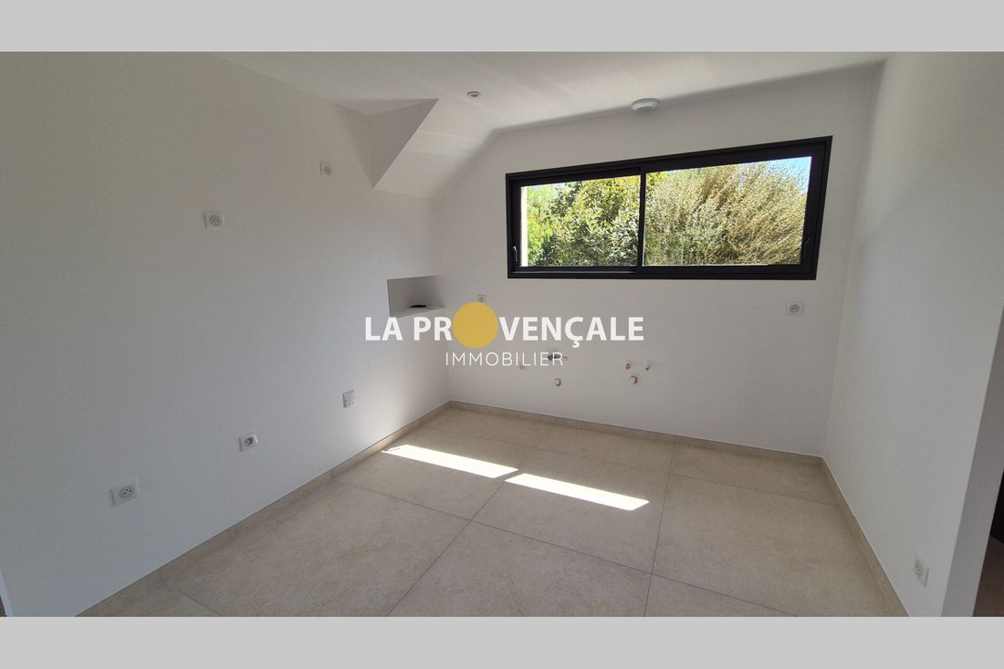 Villa in Pourrieres, Provence-Alpes-Côte d'Azur, France 4 - 17690628