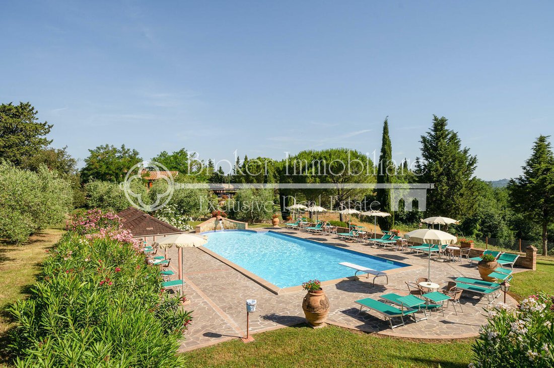 Villa in Peccioli, Tuscany, Italy 3 - 12363162
