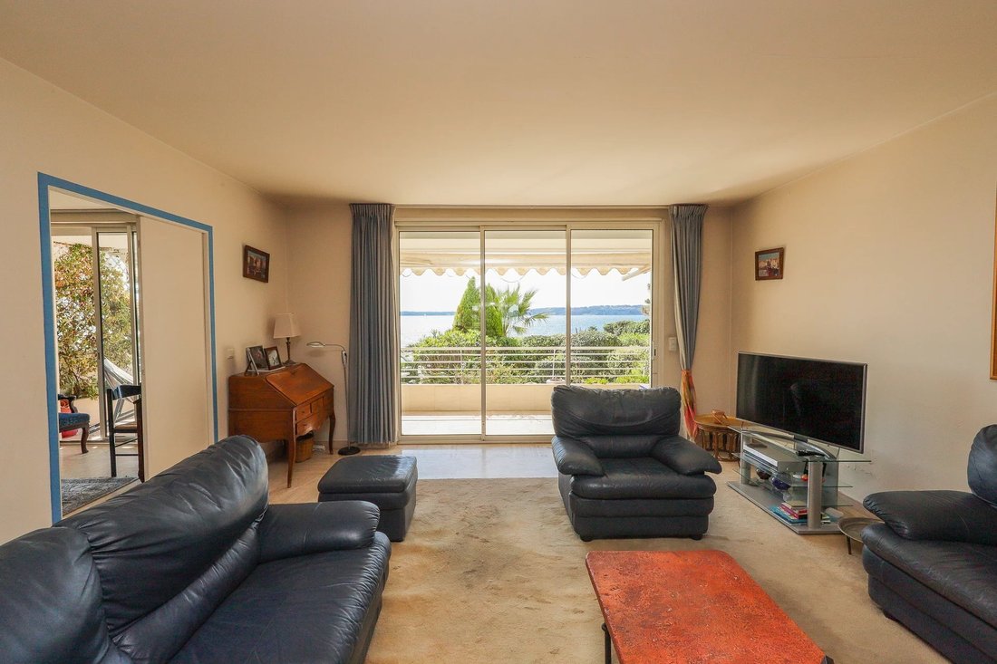 Apartment in Cannes, Provence-Alpes-Côte d'Azur, France 4 - 17668748