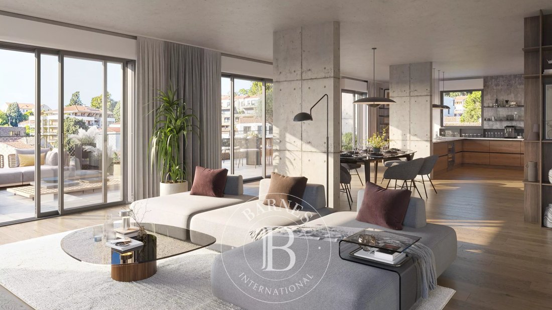 Apartment in Centre et Sud Est, Saint-Didier-au-Mont-d'Or, France 2 - 17690866