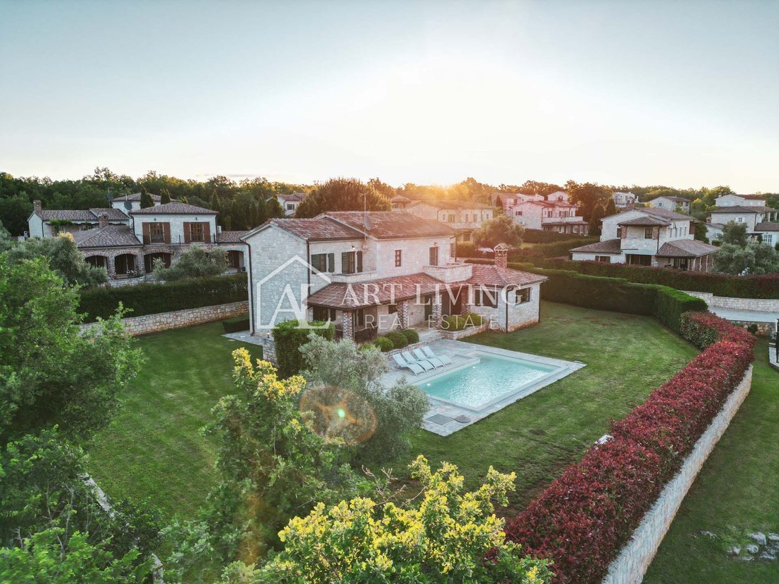 House in Porec, Istria County, Croatia 1 - 17690946