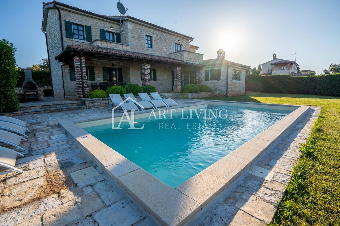 House in Porec, Istria County, Croatia 2 - 17690946