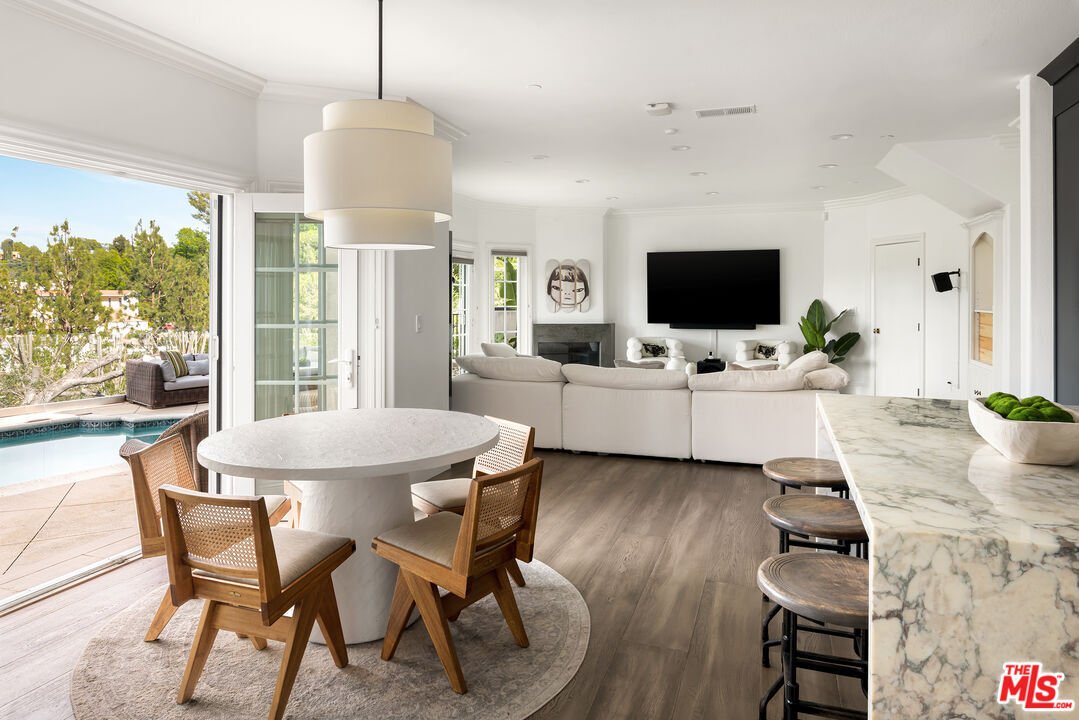 House in Los Angeles, California, United States 1 - 17690887