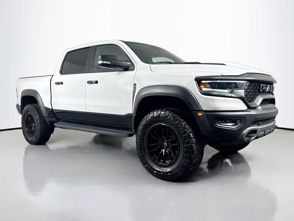 Pickup in Lilburn, GA, United States 3 - 17082812