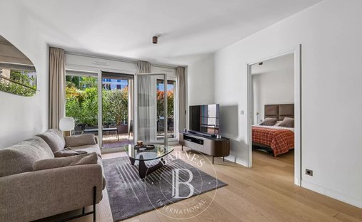 Apartment in Ecole Militaire, Paris 7e Arrondissement, Paris 1