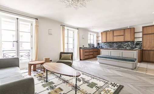 Apartment in Saint Thomas d'Aquin, Paris 7e Arrondissement, Paris 1