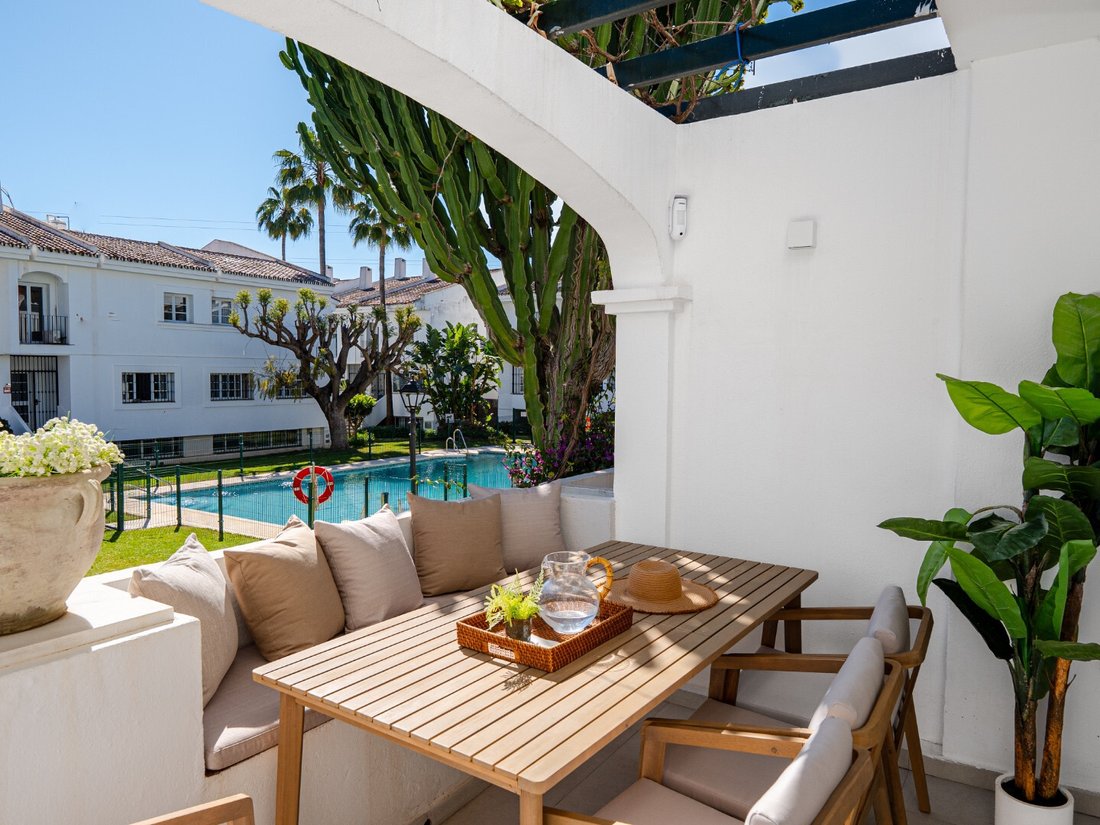 Townhouse in Nueva Andalucia, Marbella, Spain 3 - 17690683