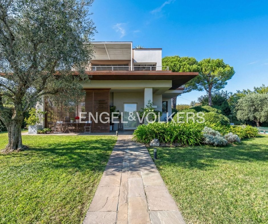 Villa in Moniga del Garda, Lombardy, Italy 4 - 17691190
