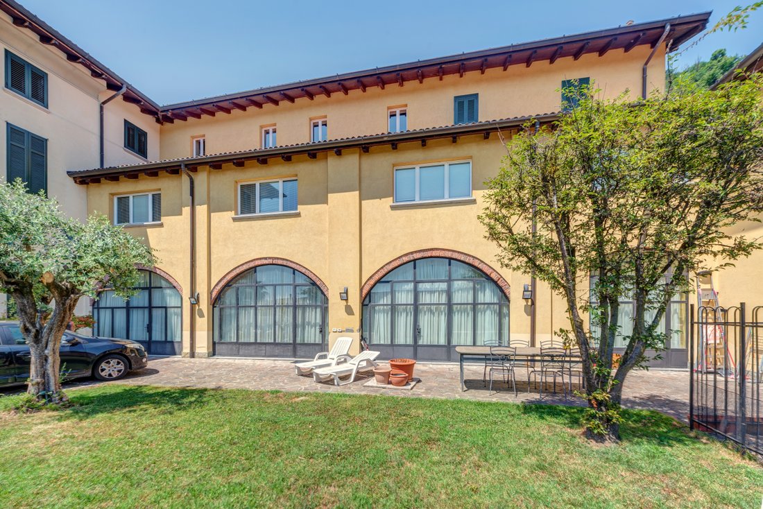 Villa in Camnago Volta, Como, Lombardy 5 - 17692260
