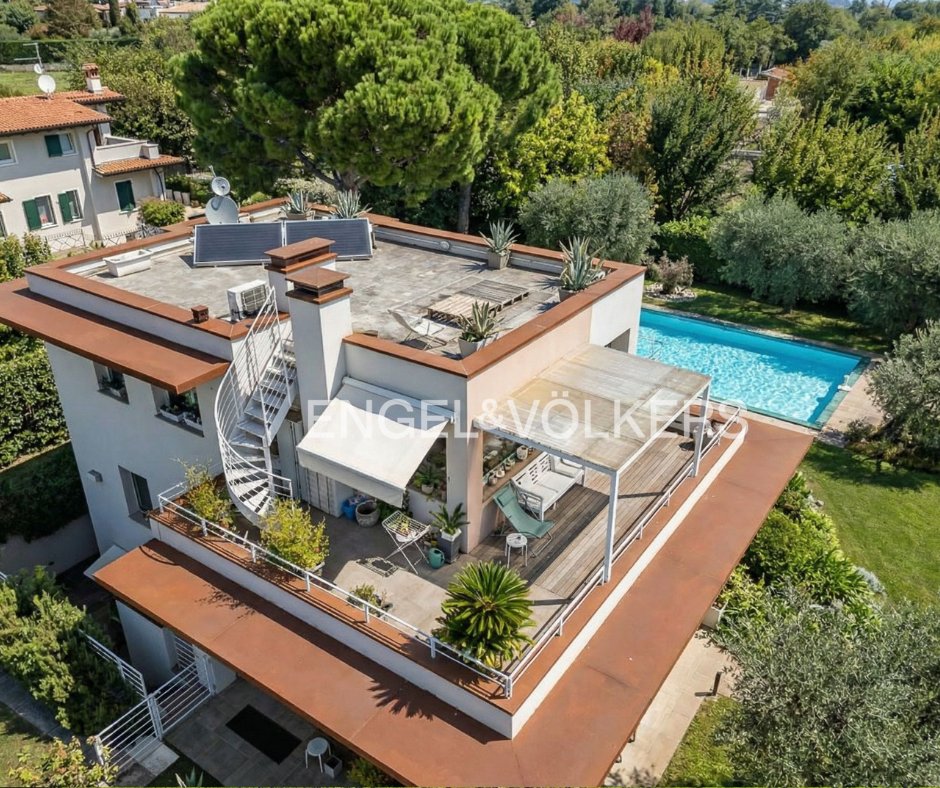 Villa in Moniga del Garda, Lombardy, Italy 3 - 17691190