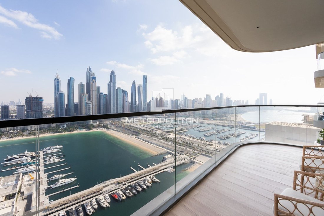 Apartment in Dubai Harbour, Dubai, United Arab Emirates 1 - 17669472