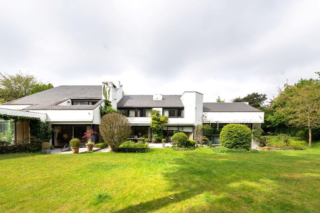 Villa in Uccle, Brussels, Belgium 1 - 15686174