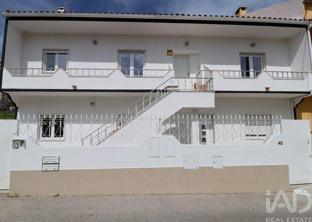 Townhouse in Ramada e Canecas, Lisbon, Portugal 2 - 17691870