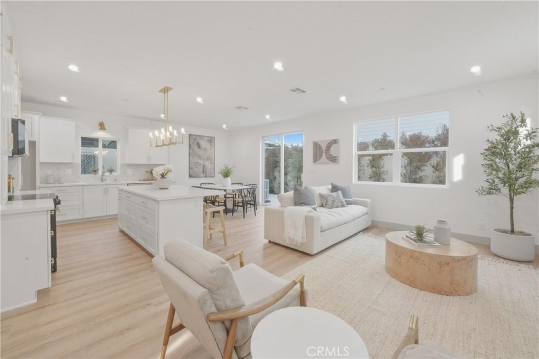 House in Paramount, California, United States 4 - 17691128