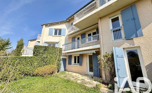 Apartment in Centre et Sud Est, Saint-Didier-au-Mont-d'Or, France 1