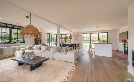 Residenza a Lo-Reninge, Fiandre, Belgio 1