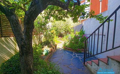 Haus in Ripollet, Katalonien, Spanien 1