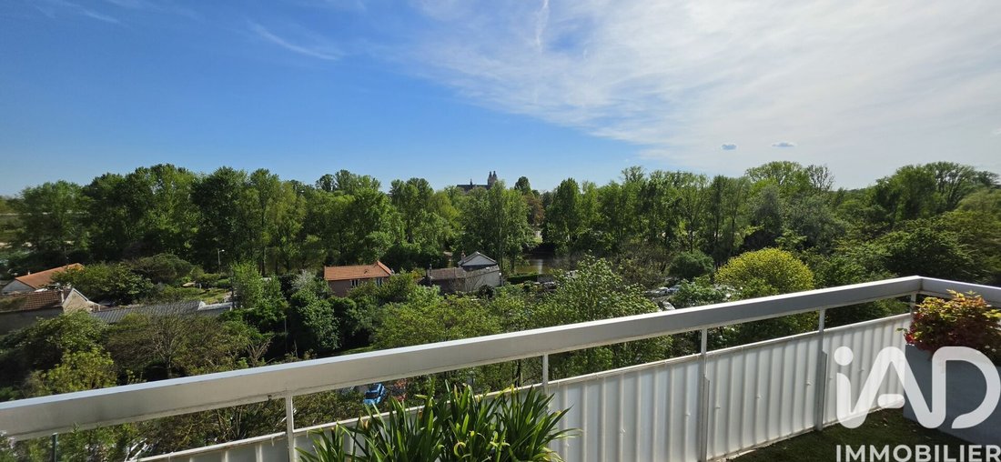 Apartment in Saint Symphorien, Tours, France 1 - 17692256