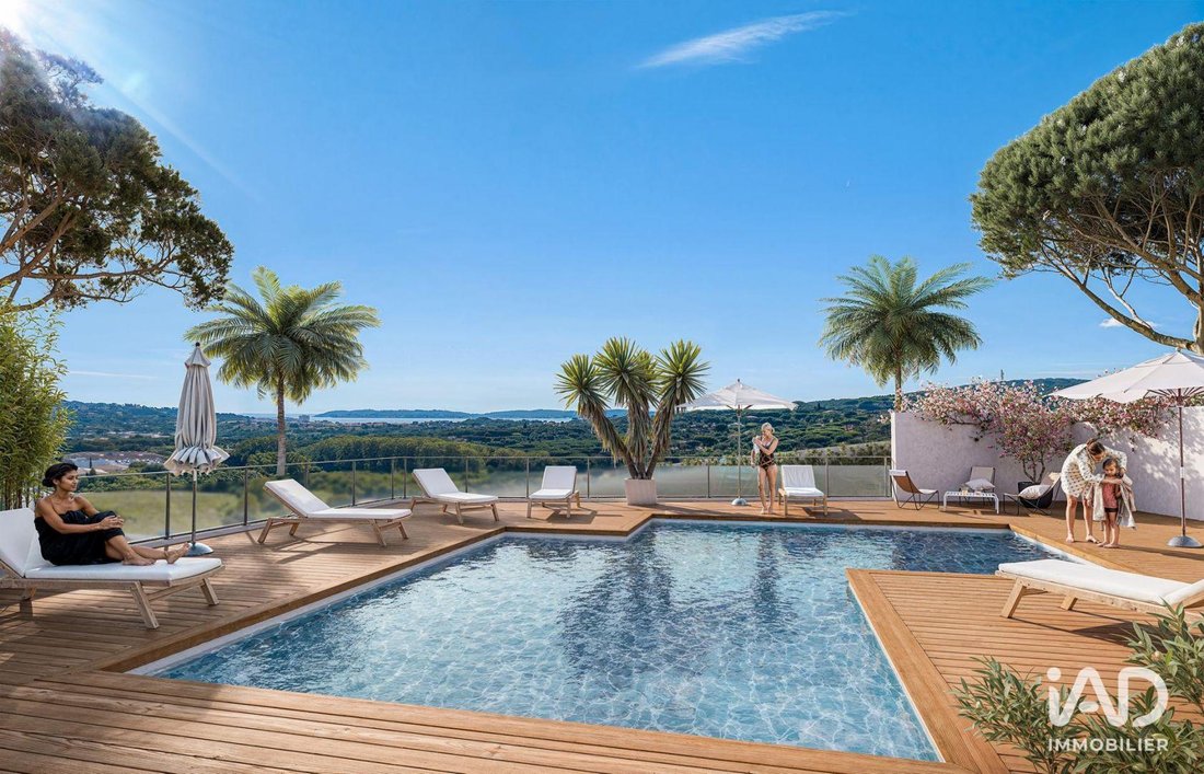 Apartment in Nartelle-Noyer-Bellevue-bd des Sardinaux, Sainte-Maxime, France 4 - 17692337