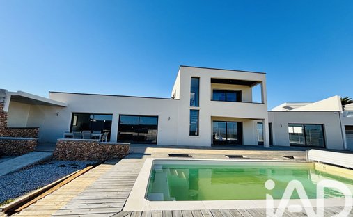 House in Treilles, Occitania, France 1