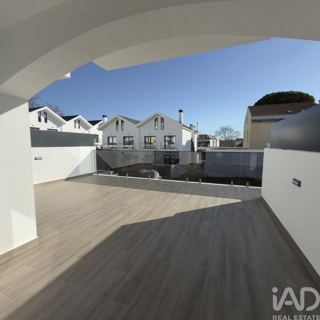 Townhouse in Cascais e Estoril, Lisbon, Portugal 2 - 17691872