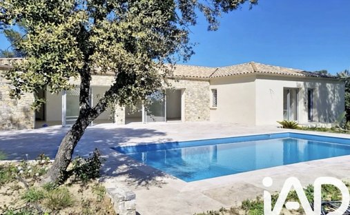 House in Hôpital, Nimes, France 1