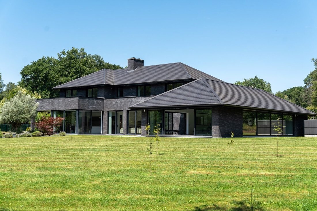 Villa in Bernissart, Wallonia, Belgium 1 - 15897411