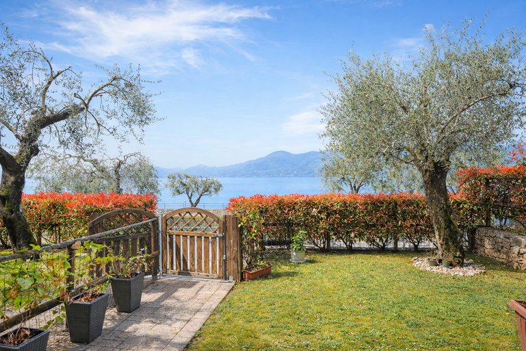 Apartment in Torri del Benaco, Veneto, Italy 3 - 17692333
