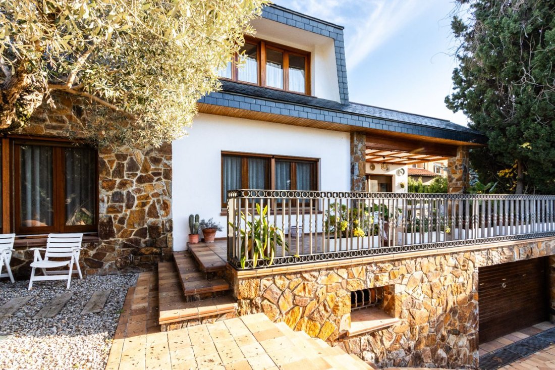House in Castellar del Valles, Catalonia, Spain 1 - 17691876