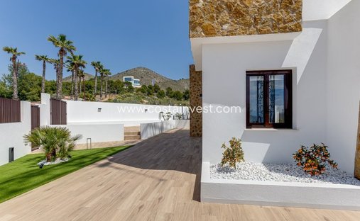 Villa in Finestrat, Valencian Community, Spain 1