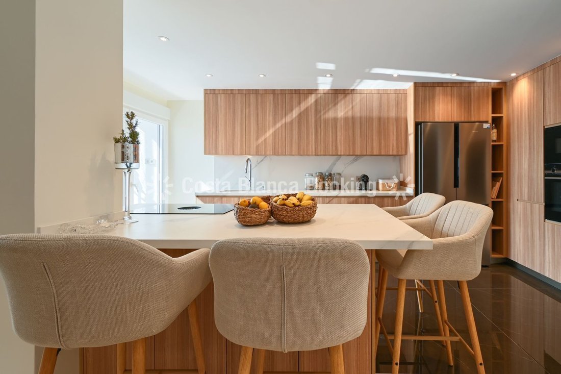 Apartment in la Vila Joiosa / Villajoyosa, Valencian Community, Spain 2 - 17691904