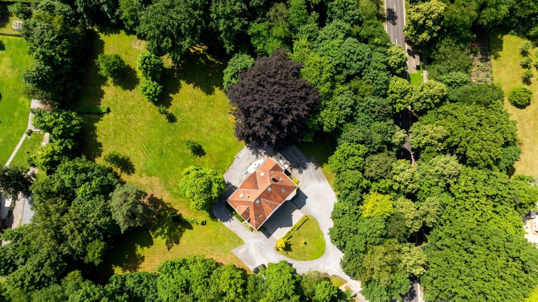 Villa in Genk, Flanders, Belgium 3 - 15939552