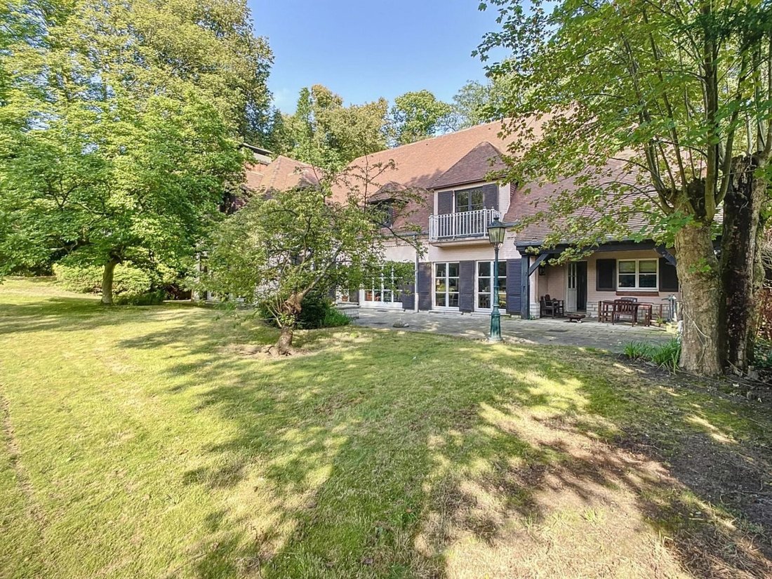 Villa in Kraainem, Flanders, Belgium 3 - 16823705